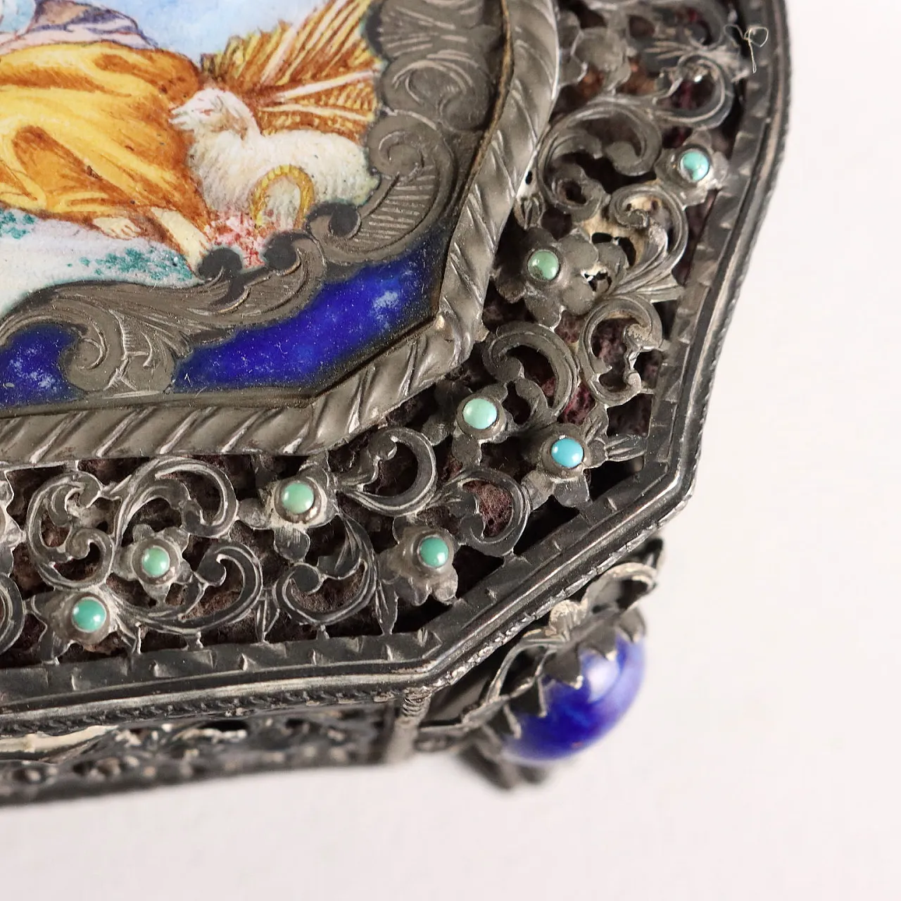 Silver and enamel casket, 20th century 5
