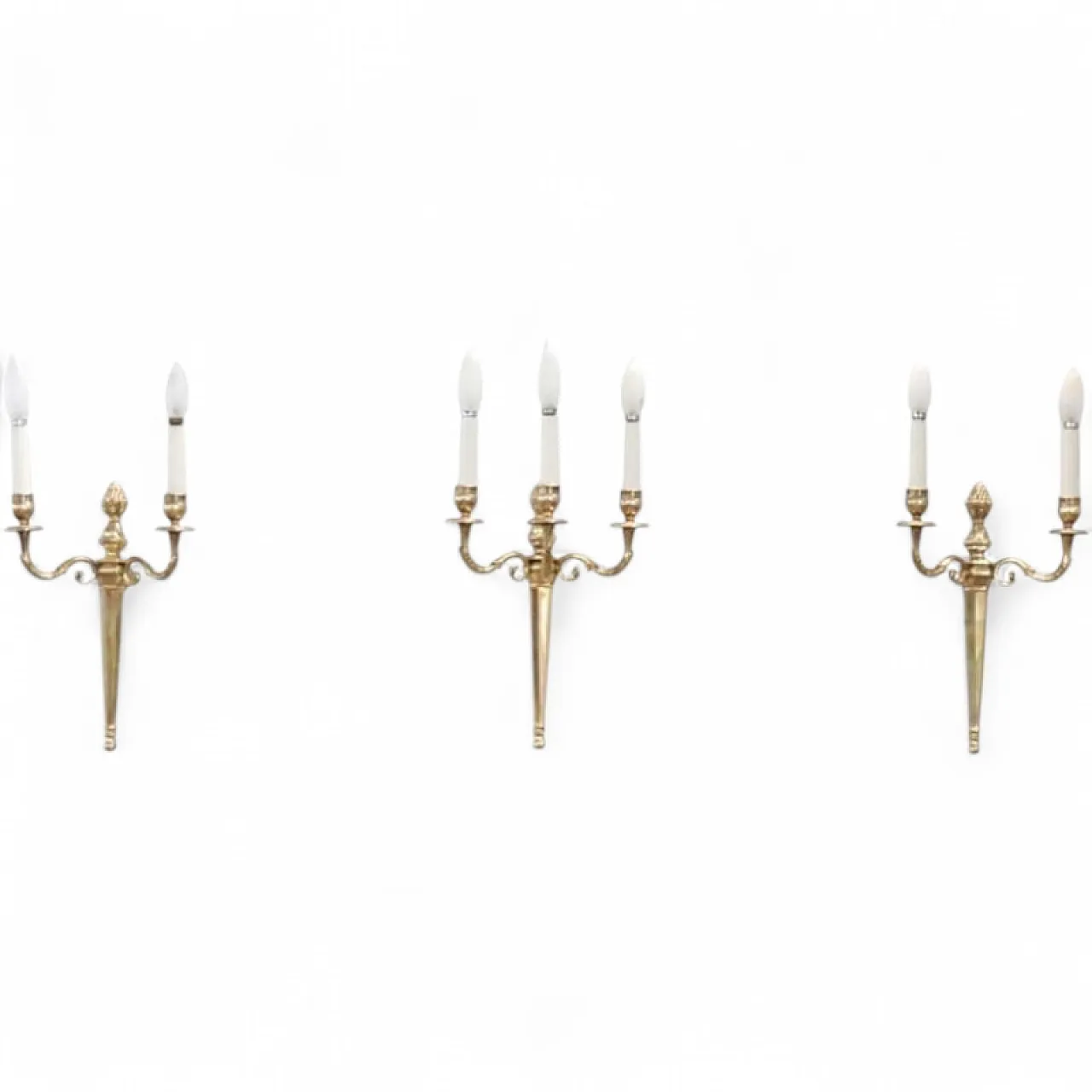 3 gilded brass appliques, 19th century 15