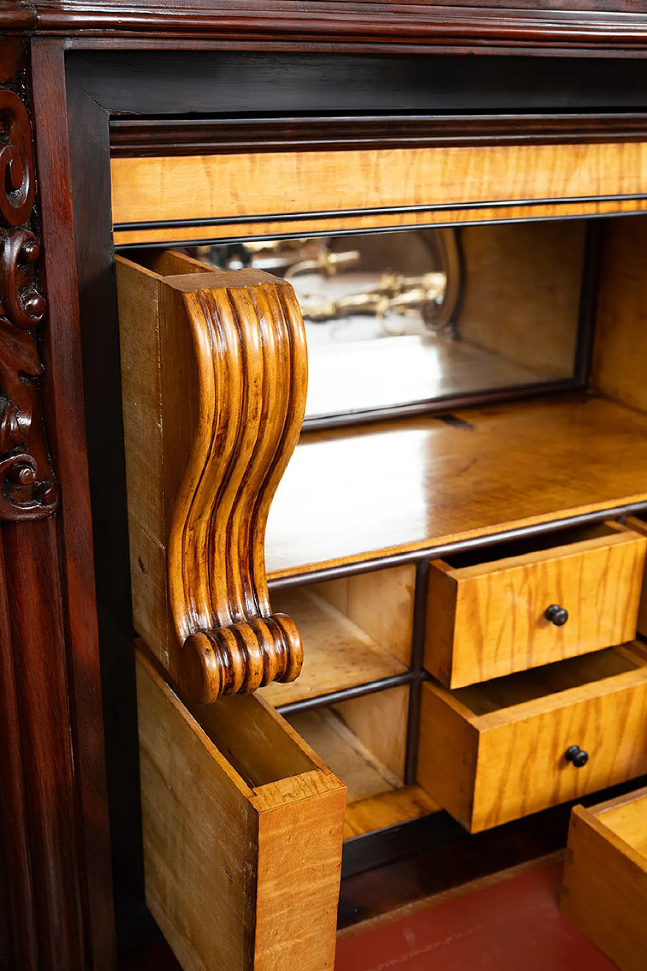 French Louis XV chest of drawers marble top, 18th century 7
