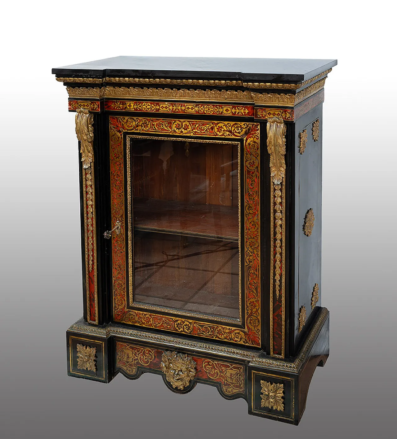 Boulle display case, 19th century 1