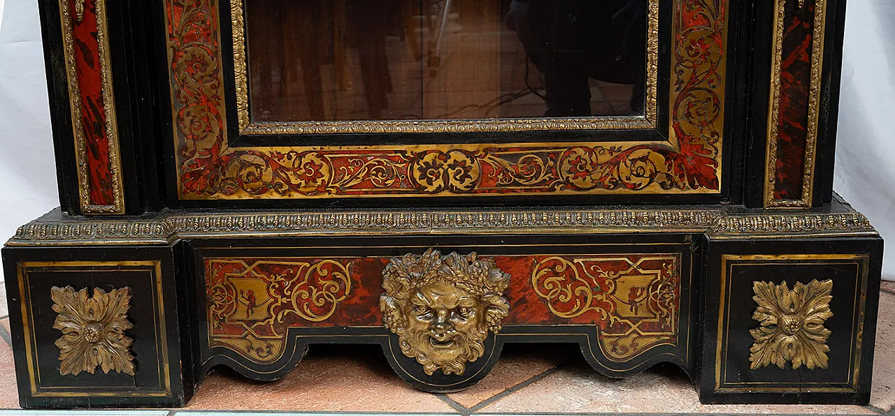 Boulle display case, 19th century 4