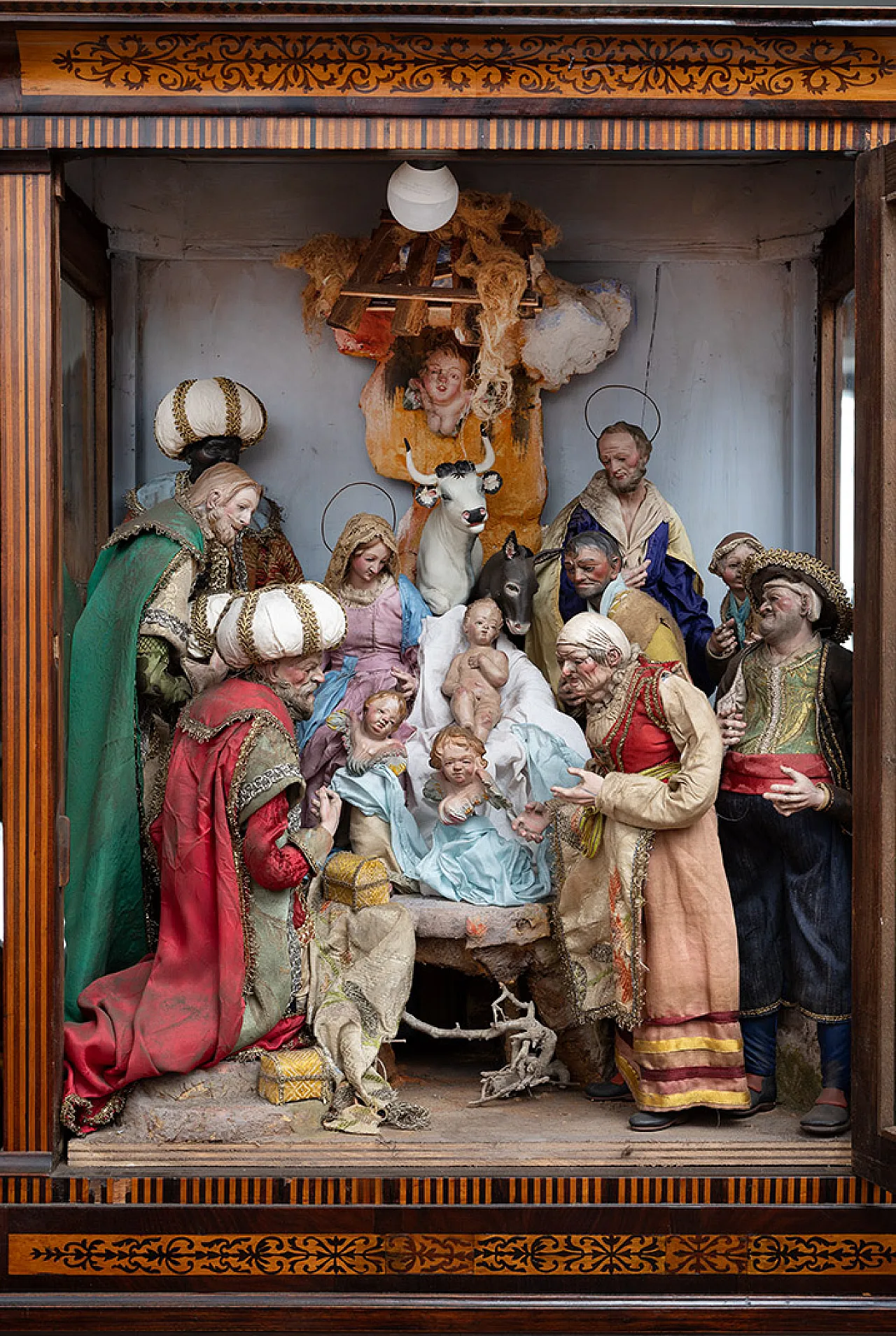 Smith cabinet with a nativity scene depicted inside, 19th century 2
