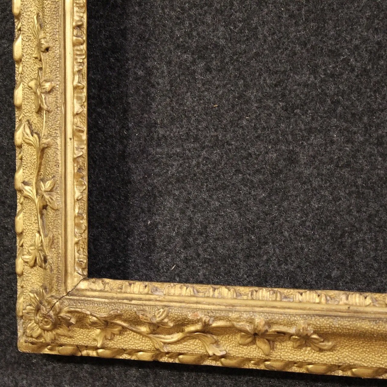 Gilt frame, late 19th century 6