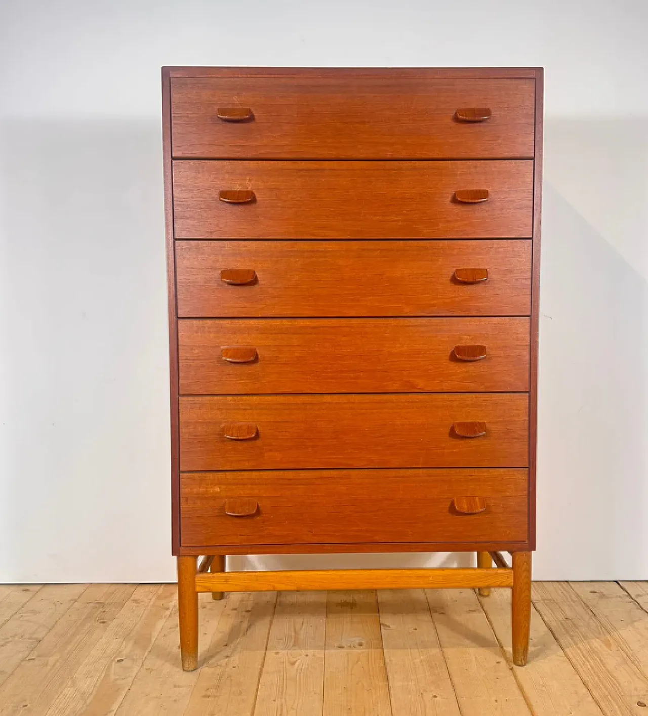 Cassettiera in teak di Poul M. Volther per FDB Møbler, anni ’60 6
