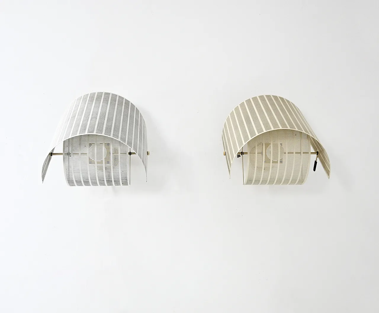 Coppia di applique Shogun di Mario Botta per Artemide, anni '80 3