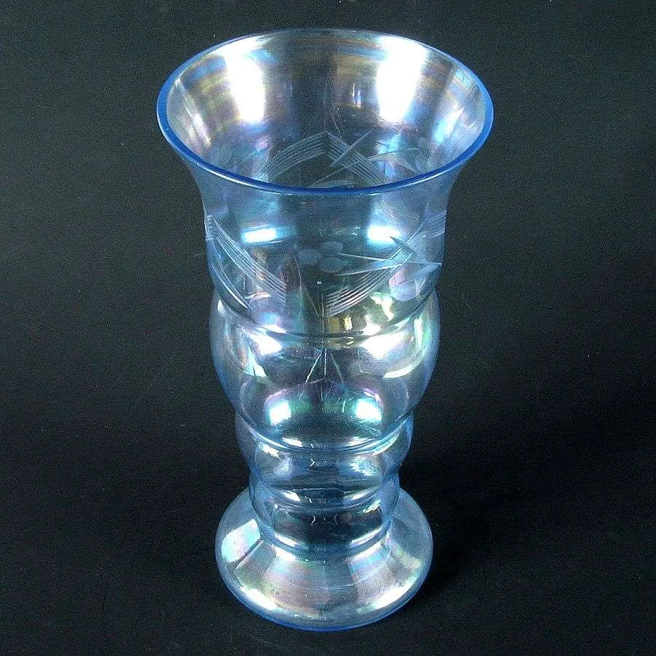 Glass Muslin Vase by Josef Hoffmann, Early 20th Century 3
