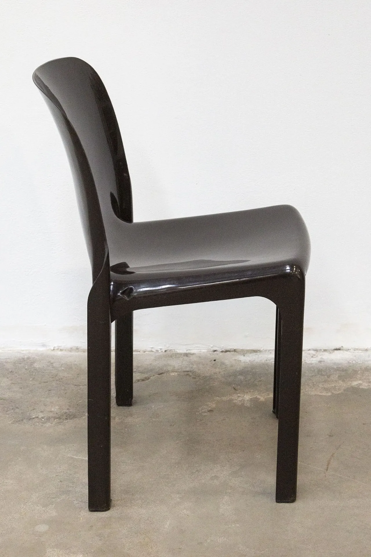9 Selene Chairs by Vico Magistretti for Artemide Milano, 1960s 2