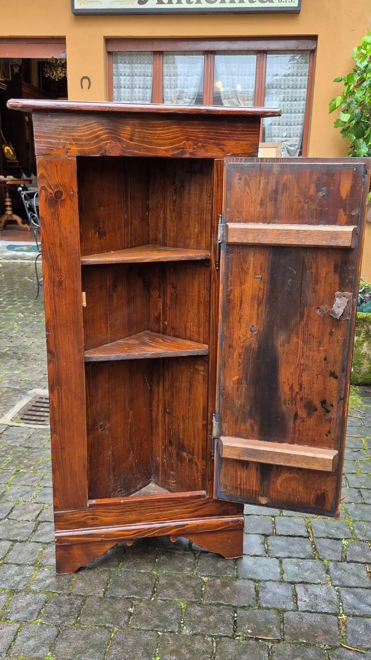 Cantonal pine corner panel, early 20th century 4
