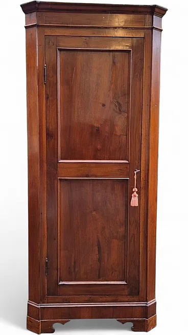 Cantonal walnut cornerboard, late 19th century