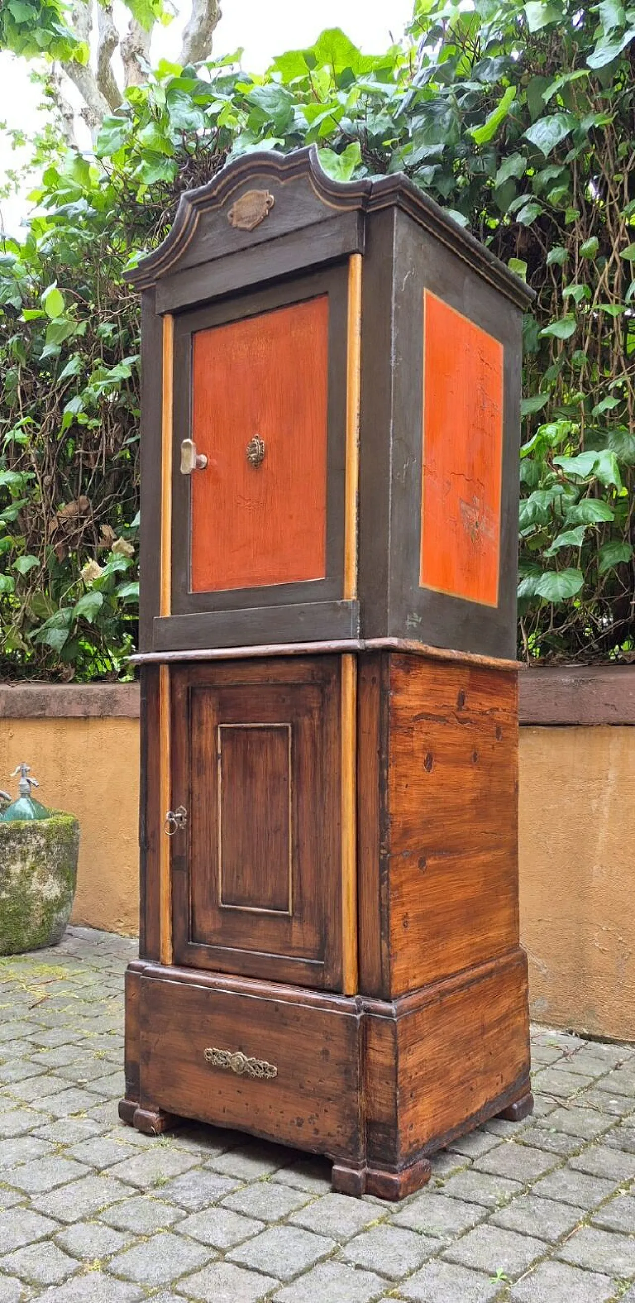 Safe with double key mechanism, 19th century 5