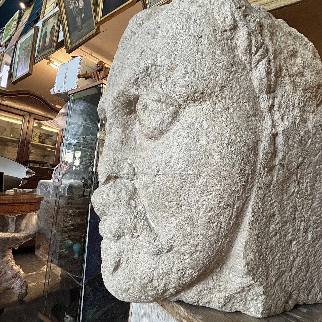 Stone head sculpture in Sicily, 17th century 25