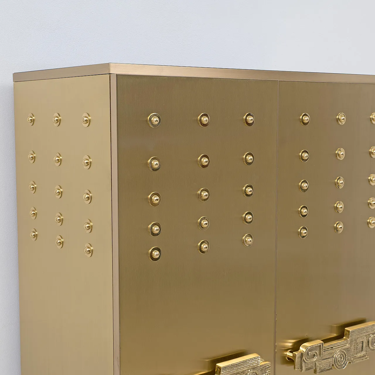 Brass bar cabinet with sculptural cast brass handles, 1980s 5