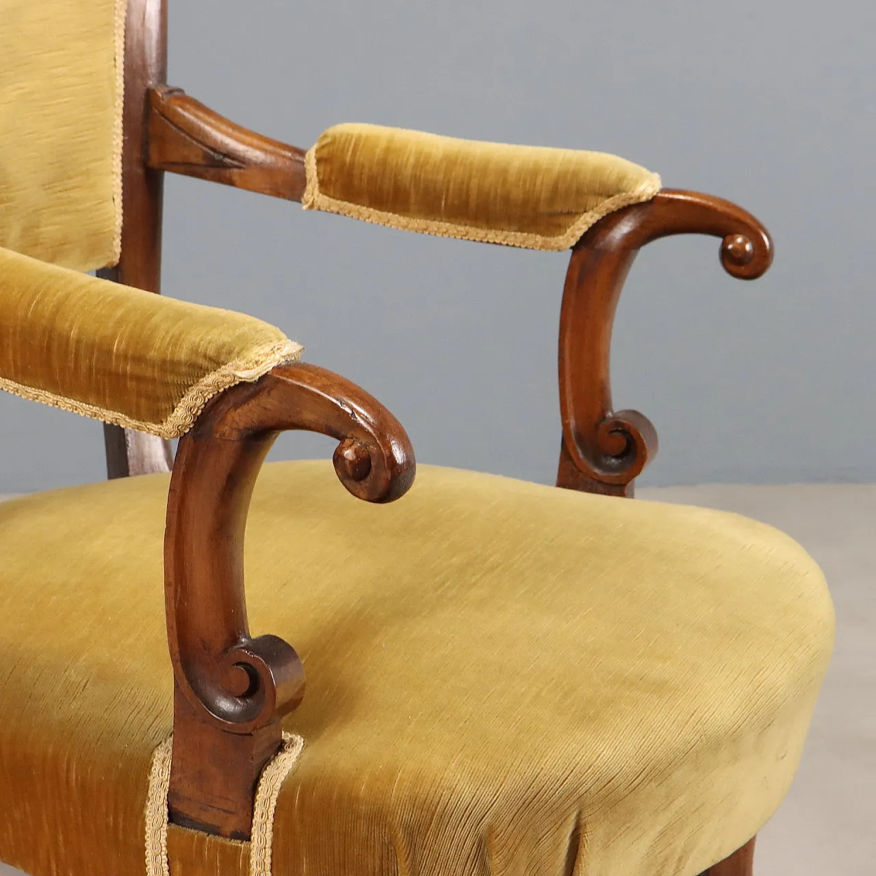 Walnut armchair, late 19th century 5