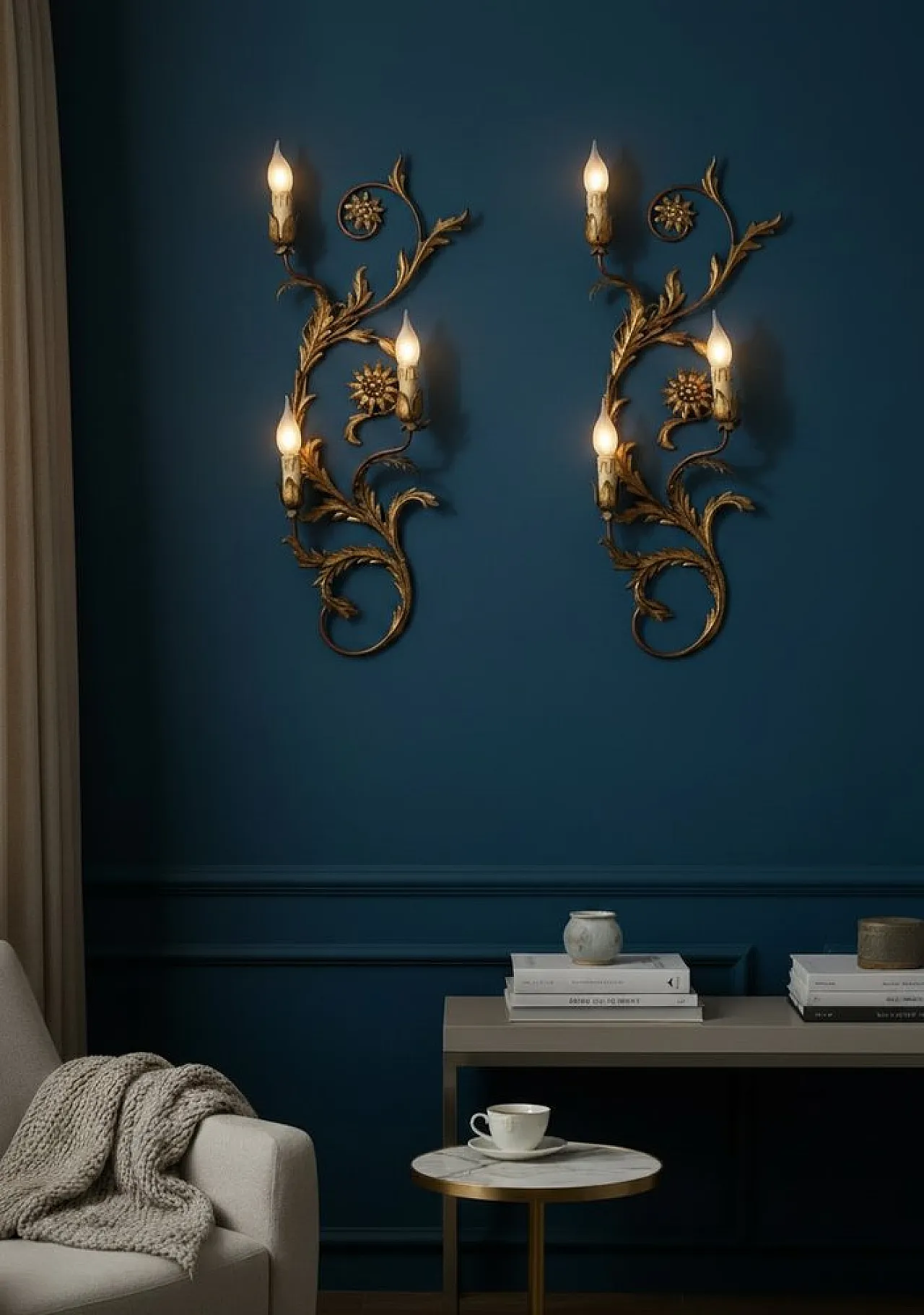 Pair of large Florentine sconces in golden metal, Italy, 1950s 3