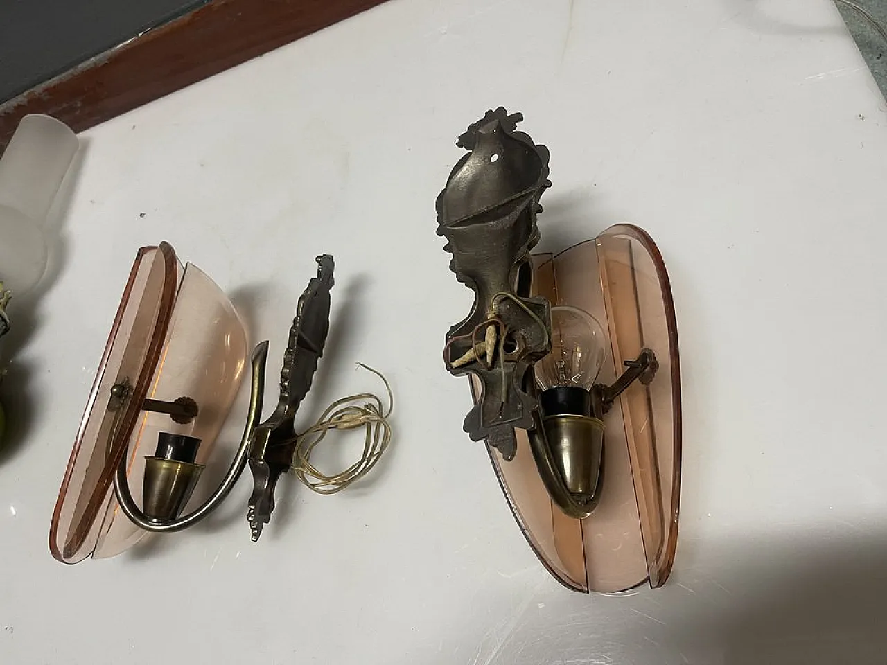 Pair of Italian bronze and pink glass sconce, 1950s 5