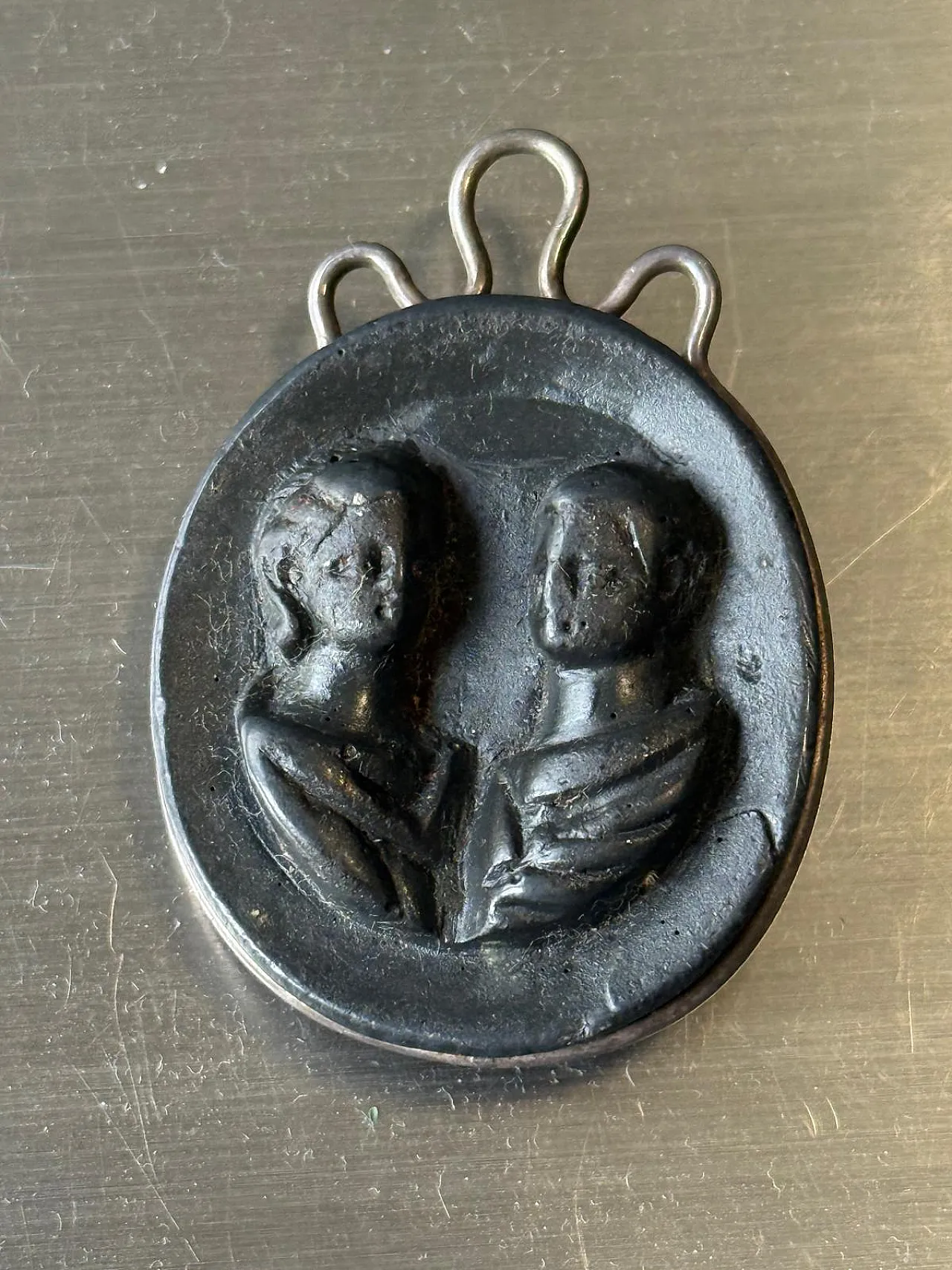 Antico pendente Medusa in argento romano Gorgoneion autentico 2