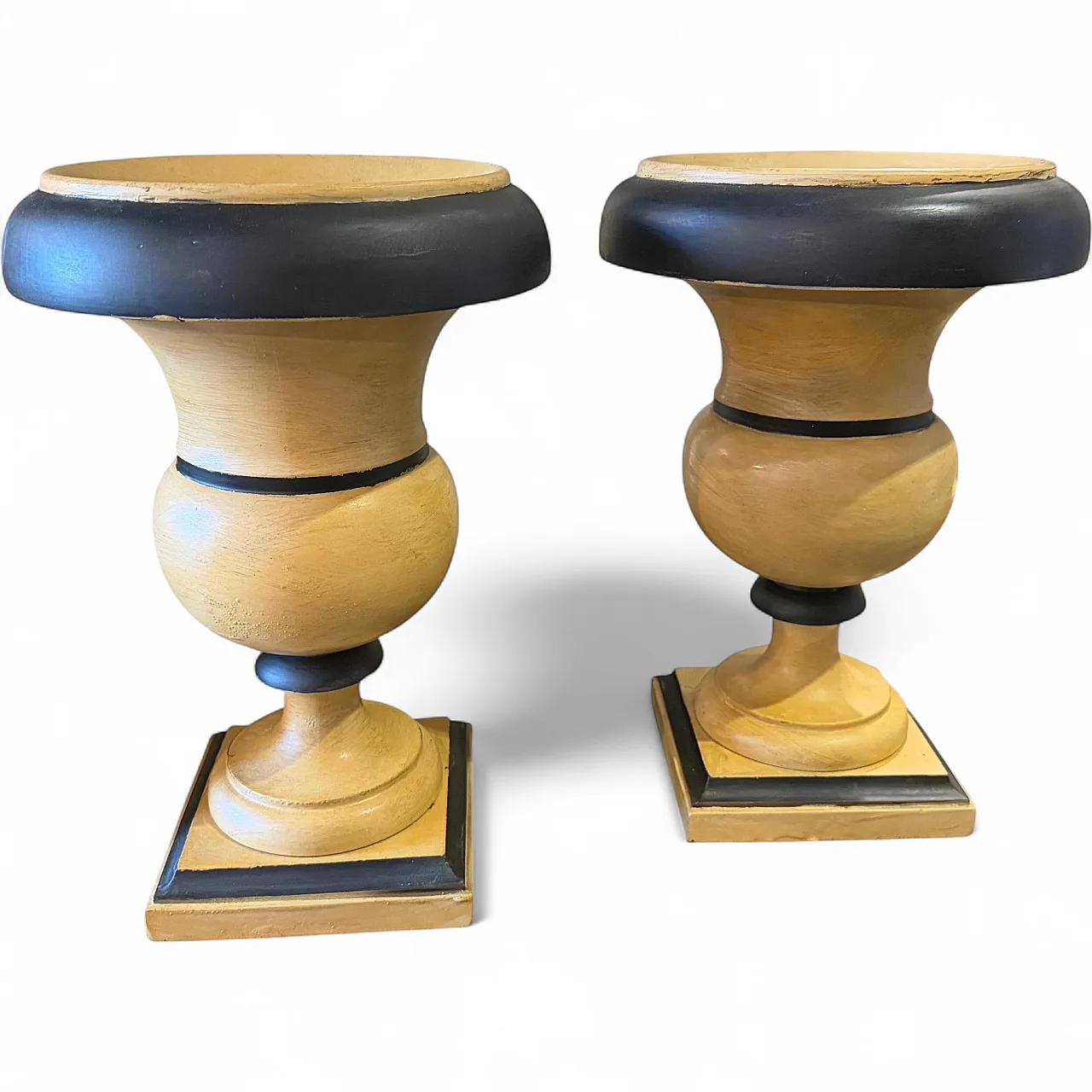 Art Deco black and white lacquered wood candlehloders, 1930s 13