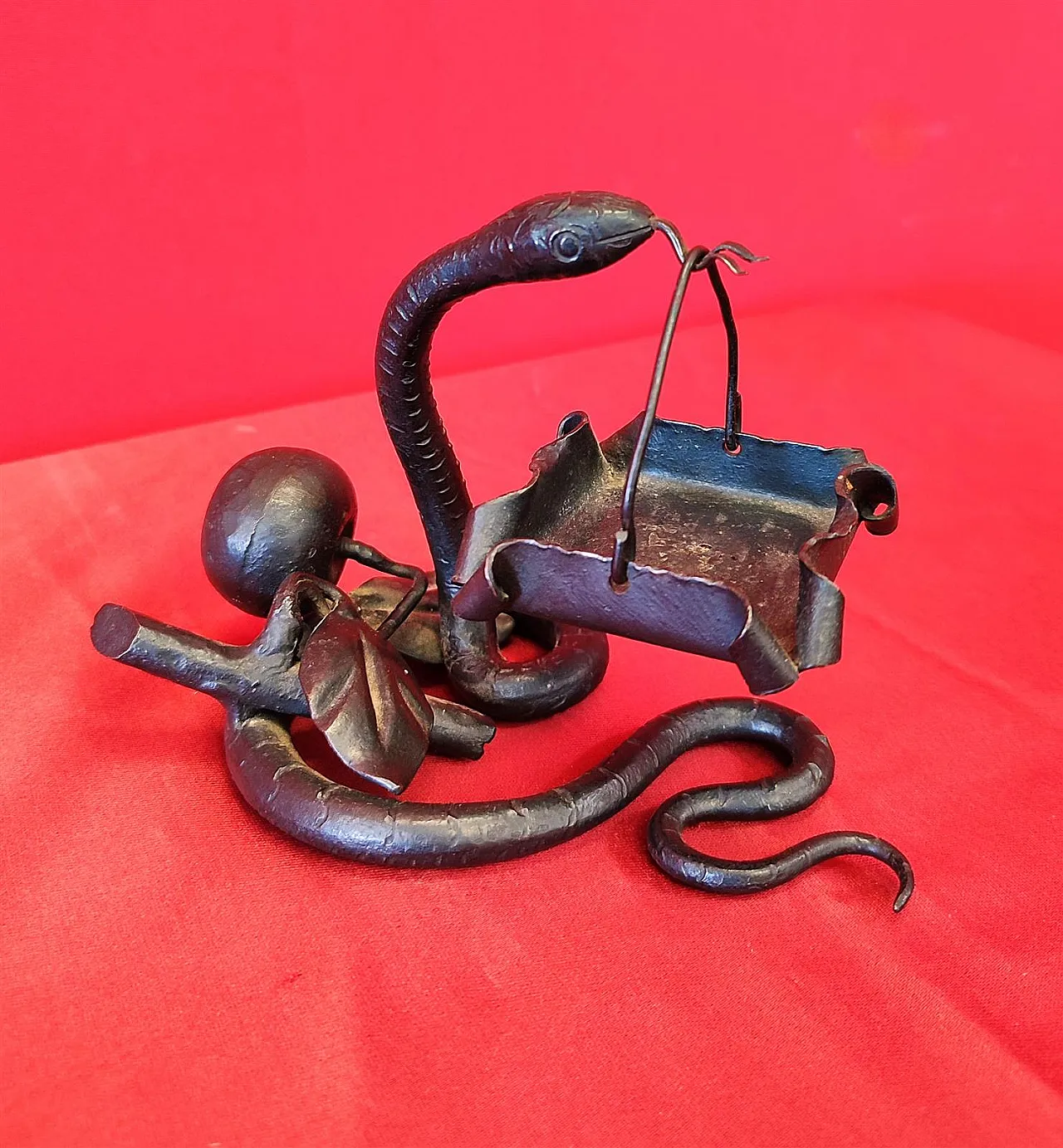 Wrought iron pocket watch holder, 20th century 1