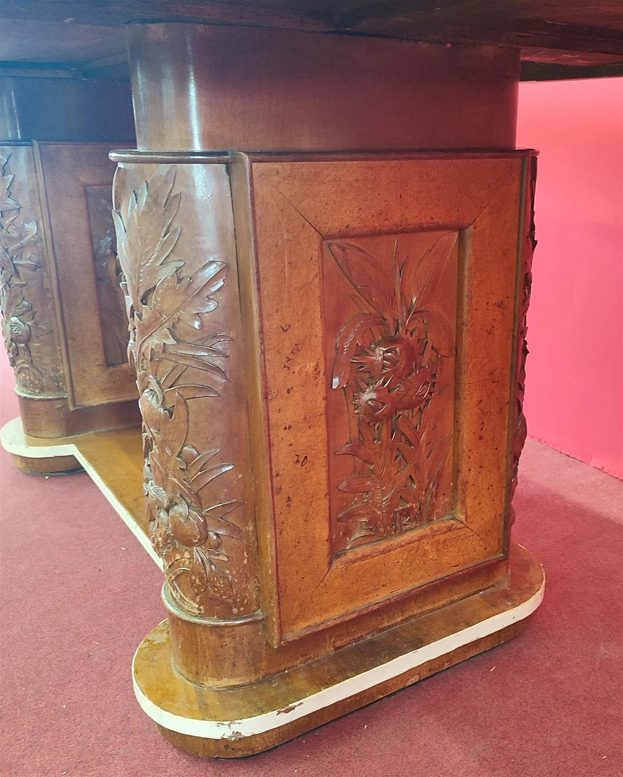 Art Deco poplar table, 20th century 7