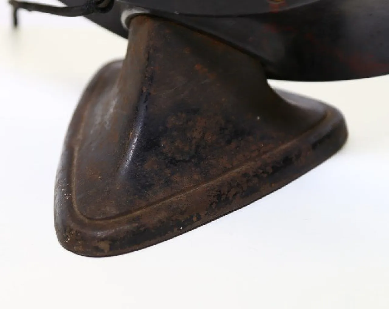 Audio speaker in metal and bakelite by Louis Kalff for Philips, 1930s 4