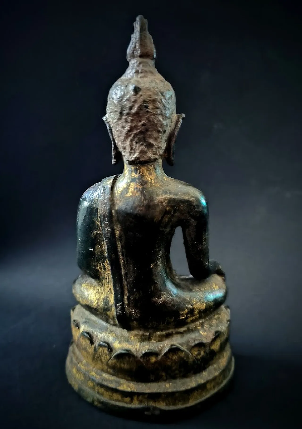Shakyamuni bronze Buddha Thailand, 18th century 5
