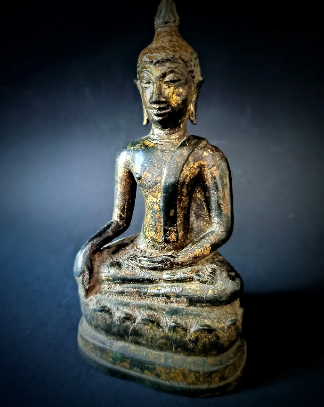 Shakyamuni bronze Buddha Thailand, 18th century 8