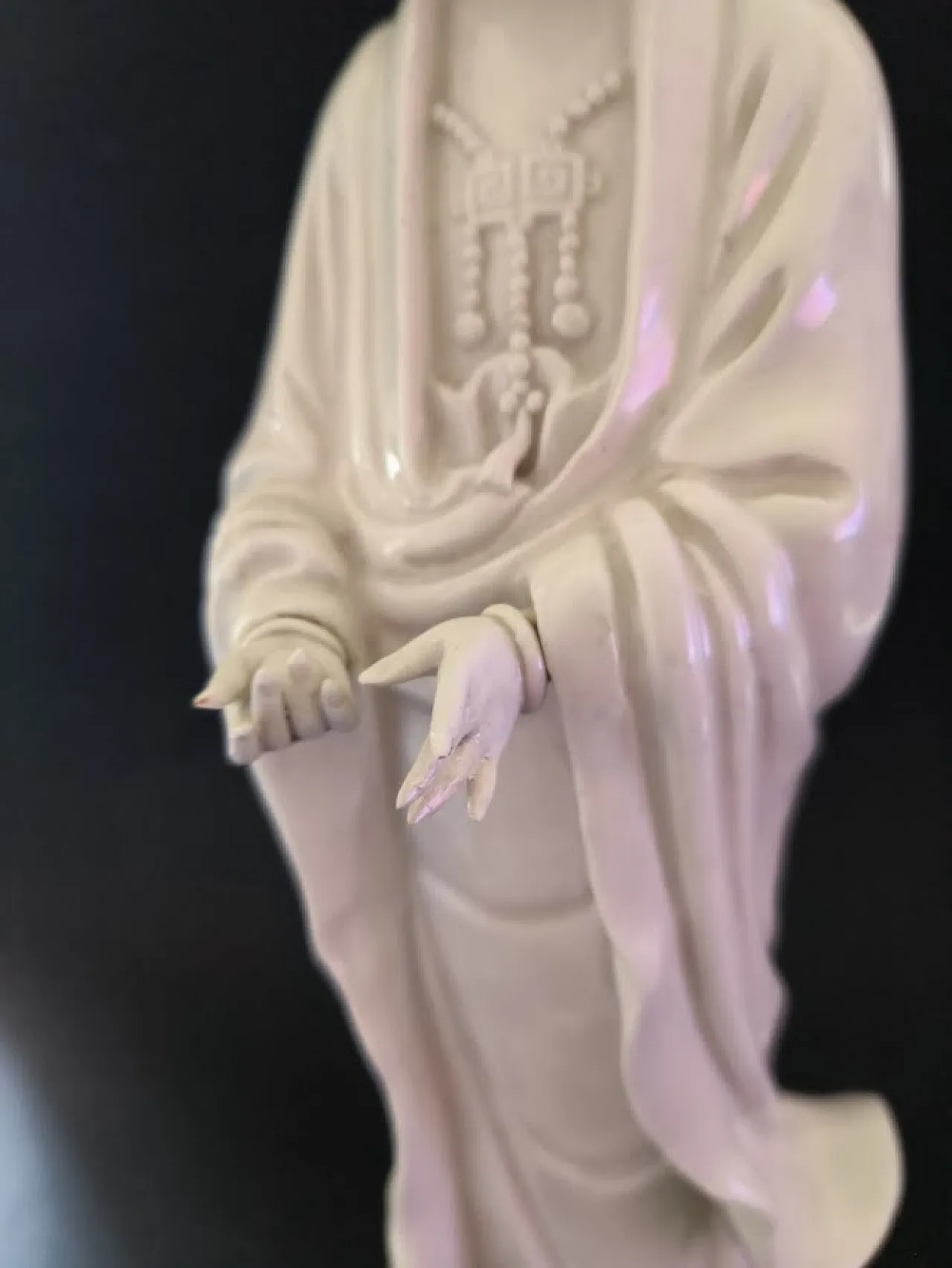 Figurina di Guanyin in porcellana Blanc de Chine, '800 4