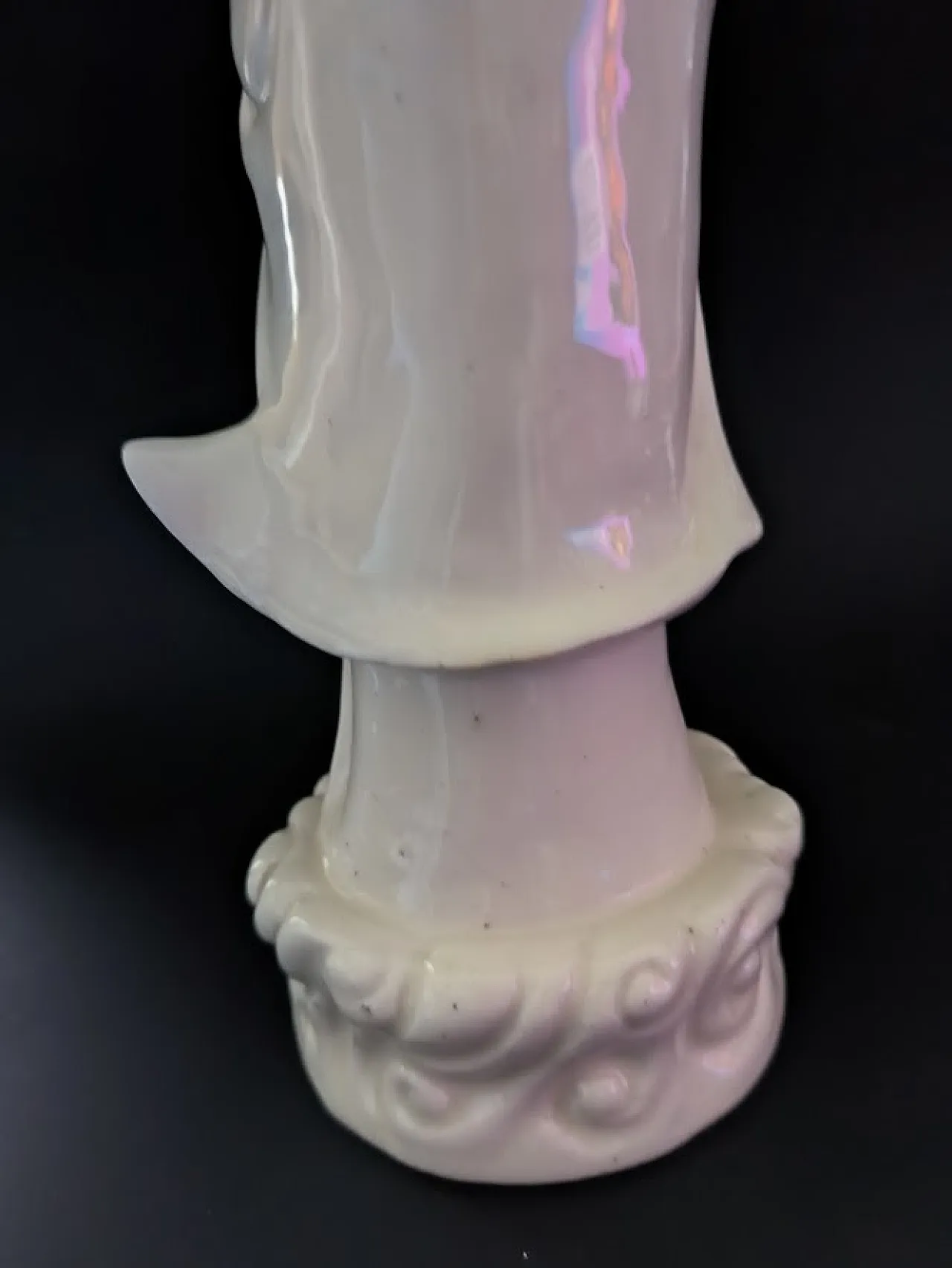 Figurina di Guanyin in porcellana Blanc de Chine, '800 8