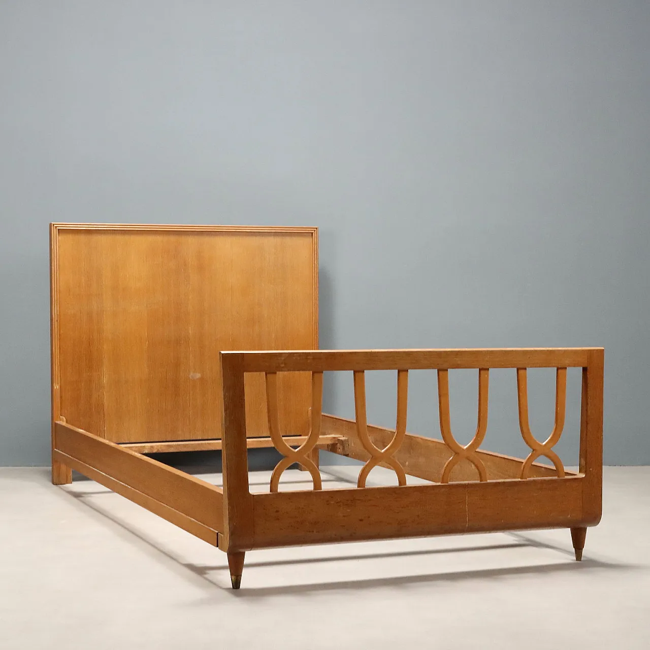Single bed in beech veneer, 1950s 1