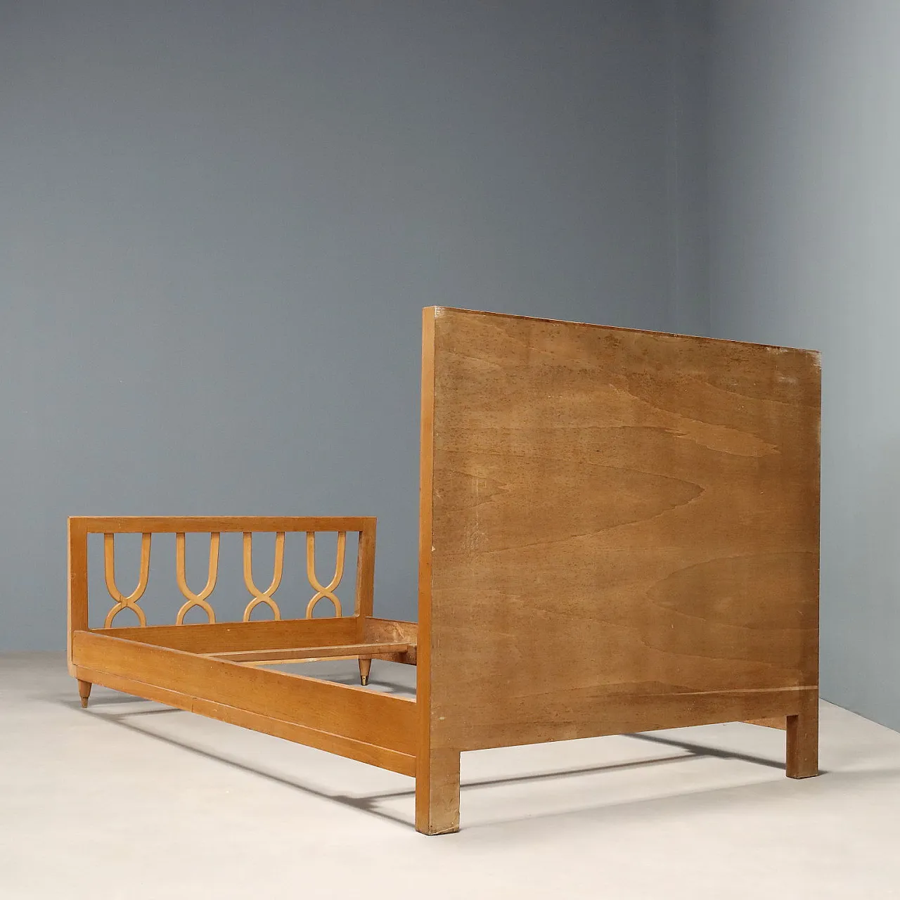 Single bed in beech veneer, 1950s 8