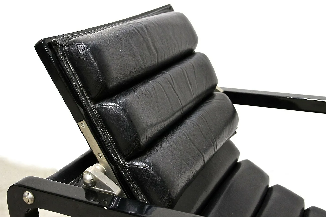 Chaise longue in pelle nera di Eileen Gray, Francia, 1927 8