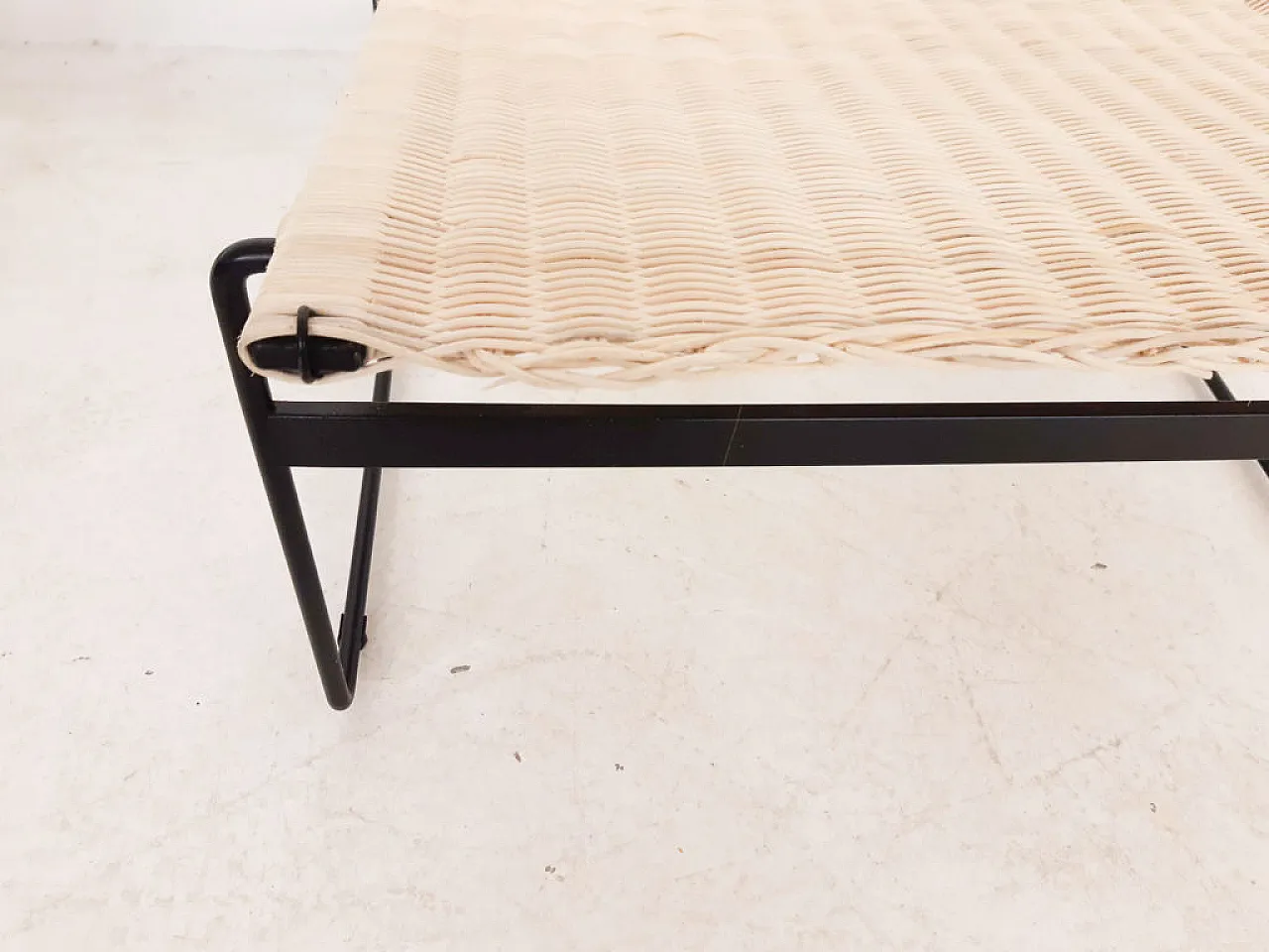 Lettini di Gregorio Vicente Cortes e Luis Onsurbe per Metz & Co, 1961 9