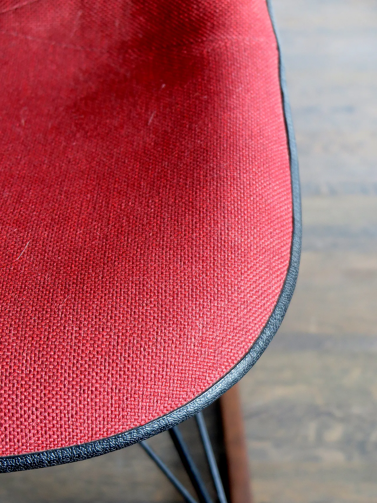 Sedia a dondolo della metà del secolo Designer Charles e Ray Eames per Herman Miller 4