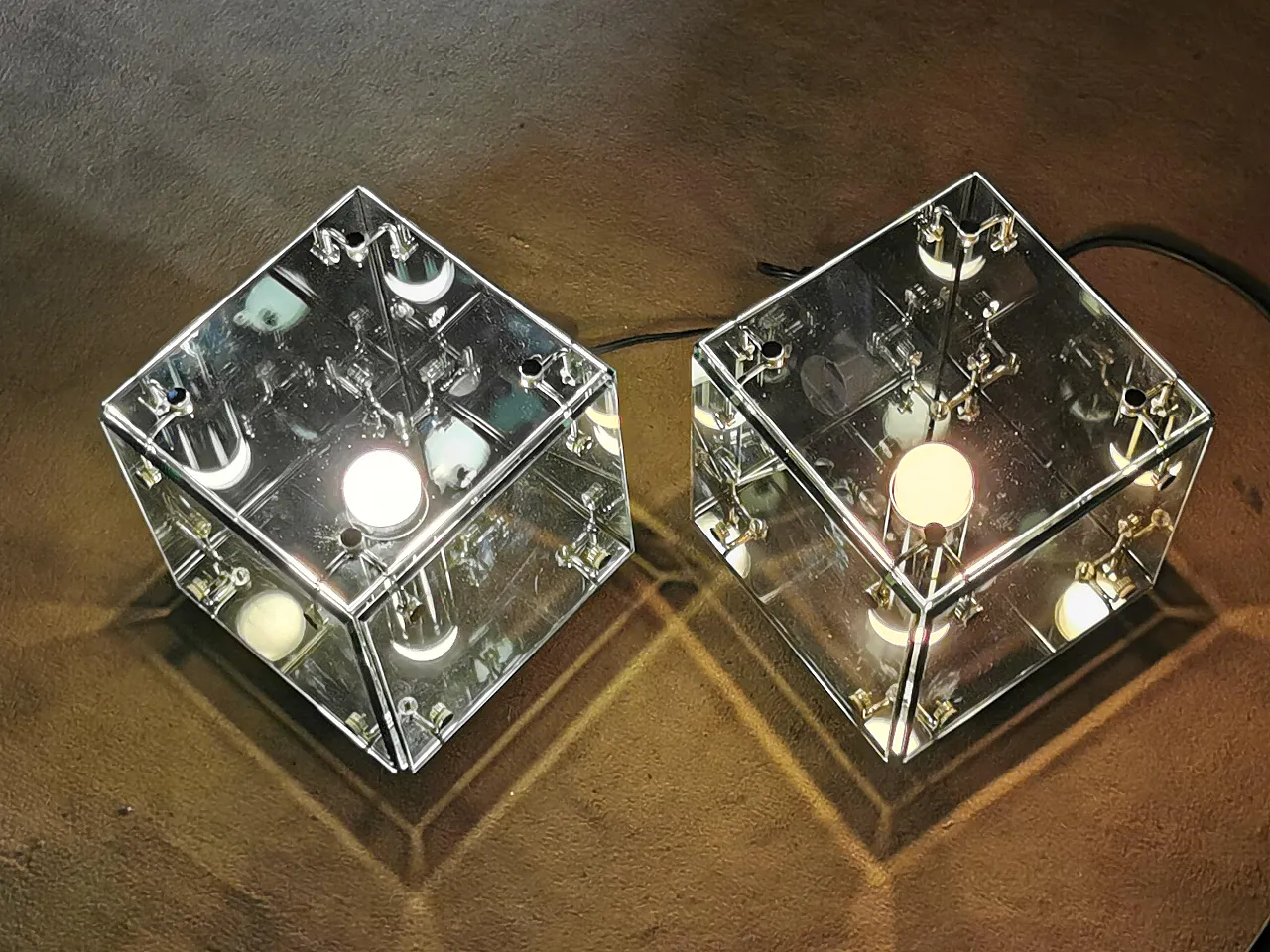 Nucleo Sormani optical lamp Pulsar by Studio Arditi, 1970s 4