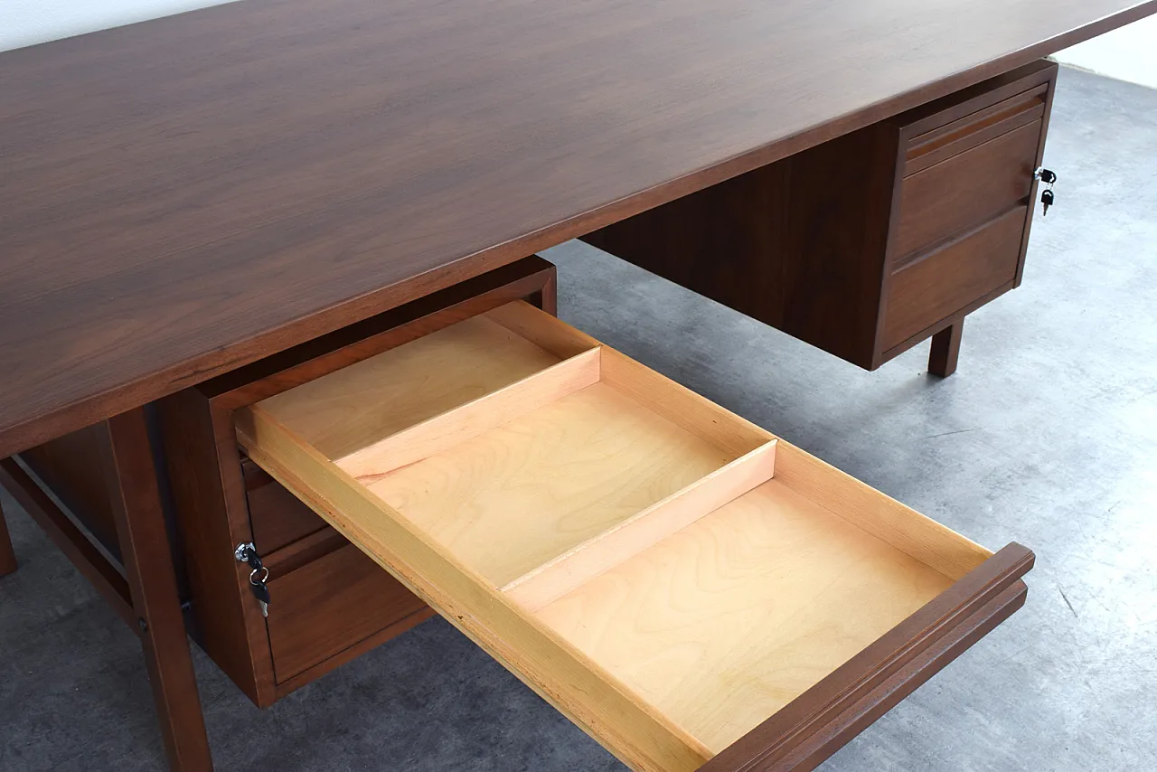 Mid-Century Large American Walnut Executive Desk 12