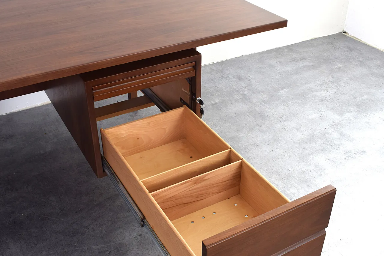 Mid-Century Large American Walnut Executive Desk 16
