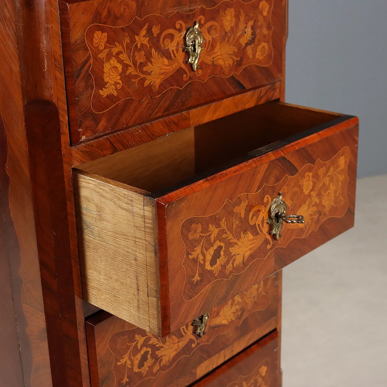 Inlaid cabinet, late 19th century 8