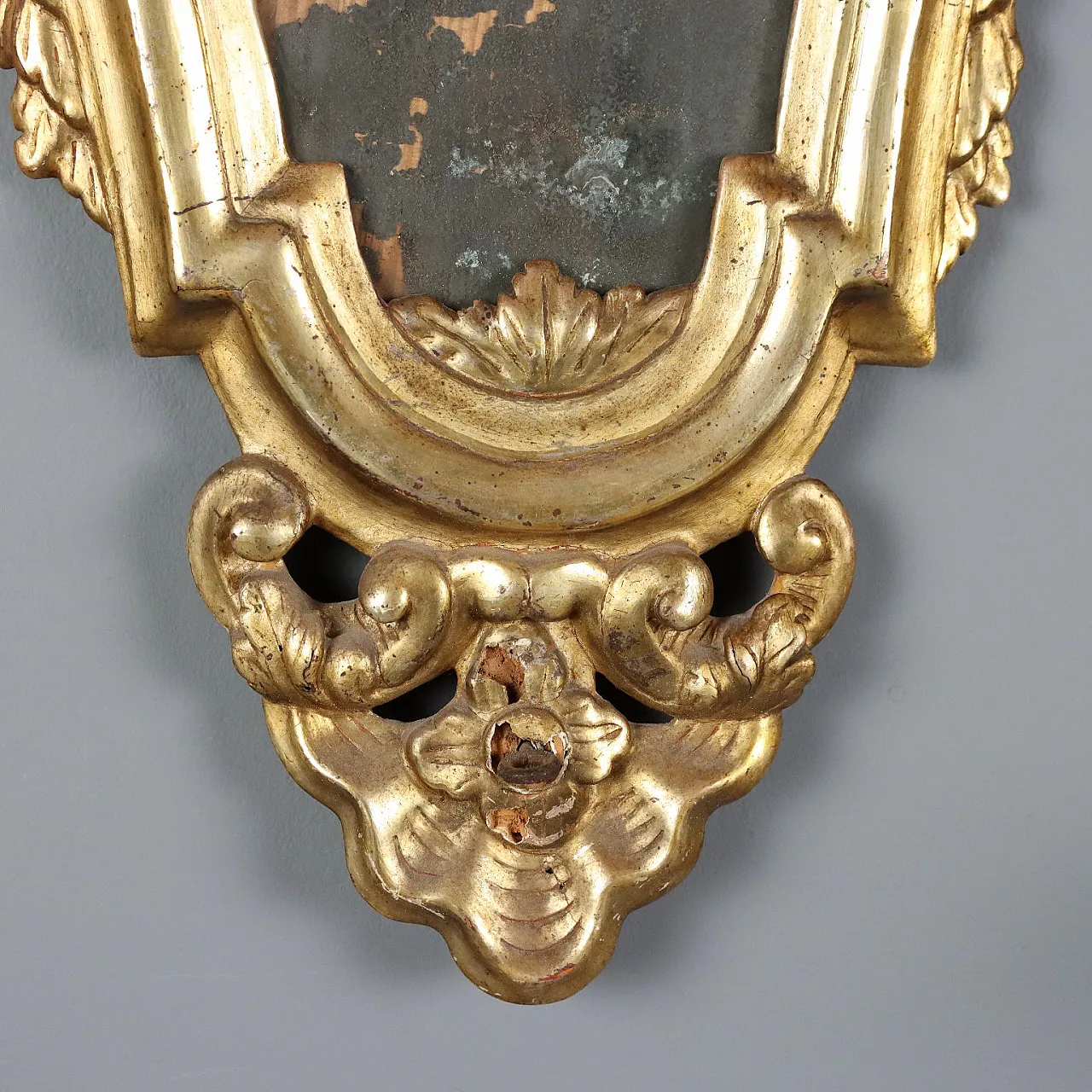 3 Fans in carved and mecca-gilded wood, 18th century 7