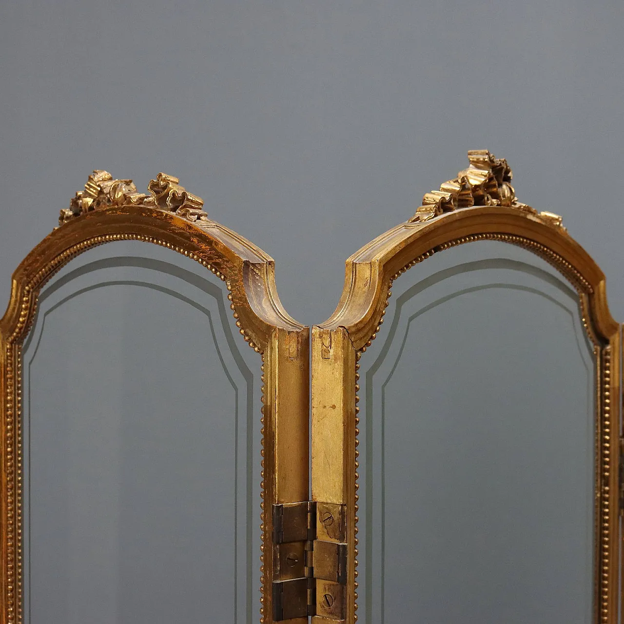 Golden wood screen, late 19th century 3