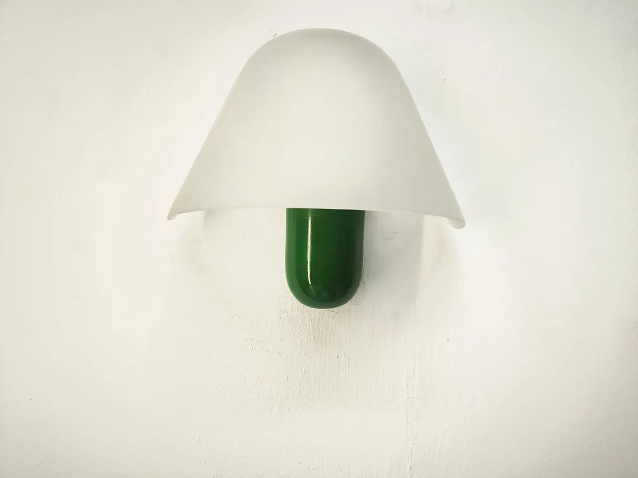 Lampada da parete verde di VeArt, anni '80 9
