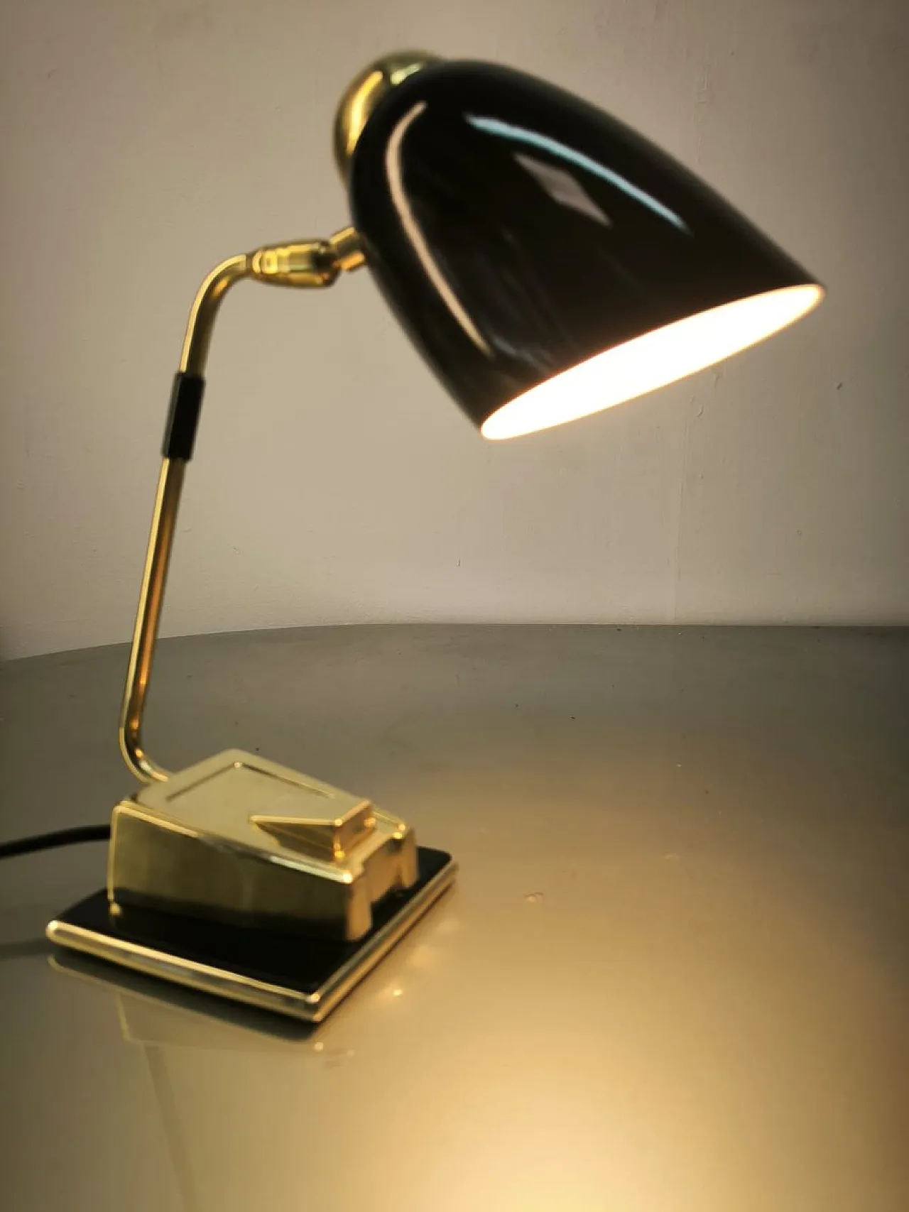 Lampada da tavolo regolabile, anni '70 16