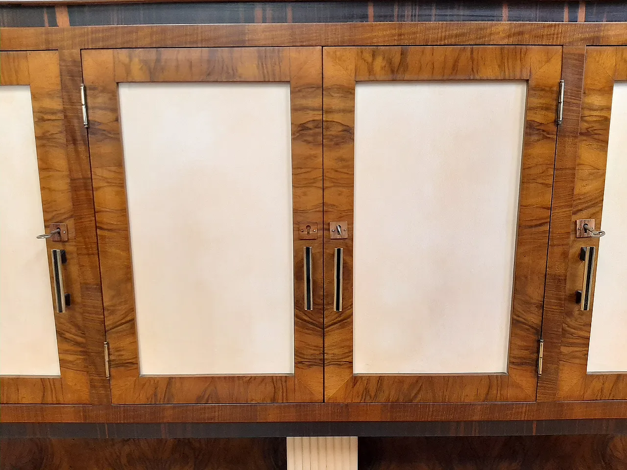 Credenza mobile alto art deco in radica di noce,ebano e pergamena 1940 4