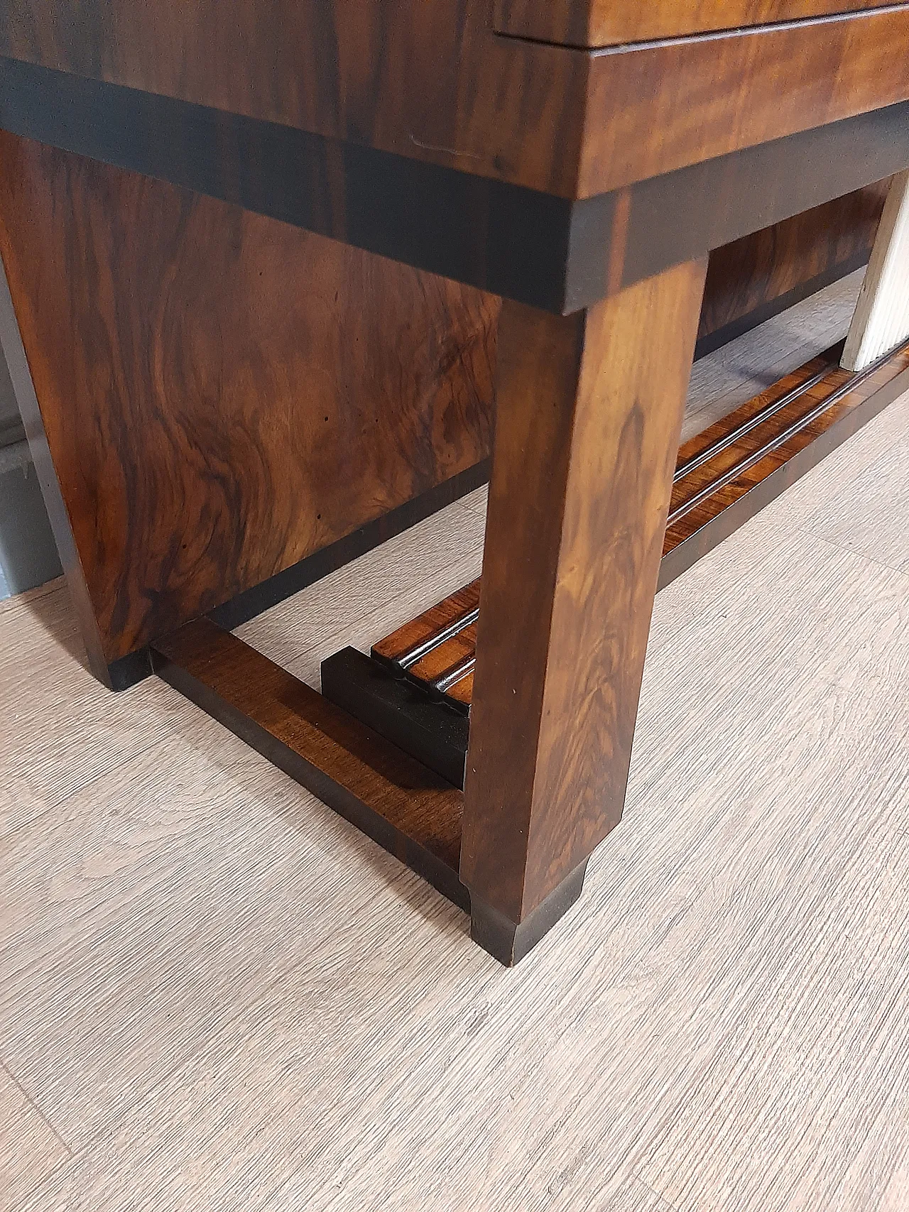 Credenza mobile alto art deco in radica di noce,ebano e pergamena 1940 9