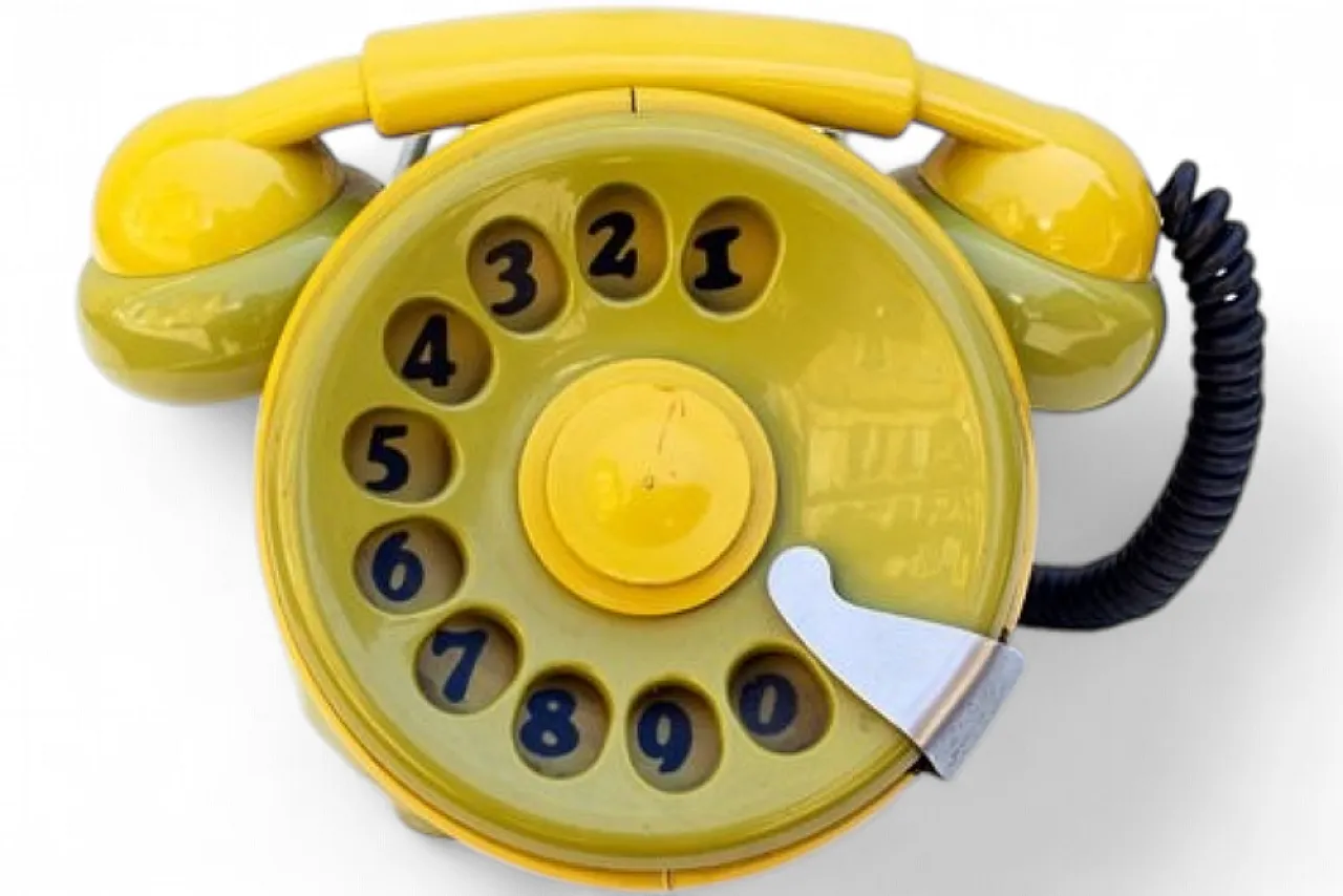 Telefono Bobo di Sergio Todeschini per Telcer, anni '60 5