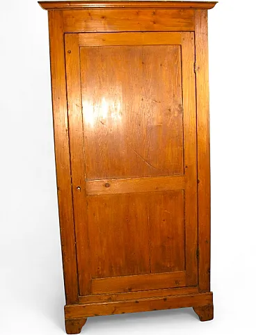 Antique corner unit, early 1900s, in fir.