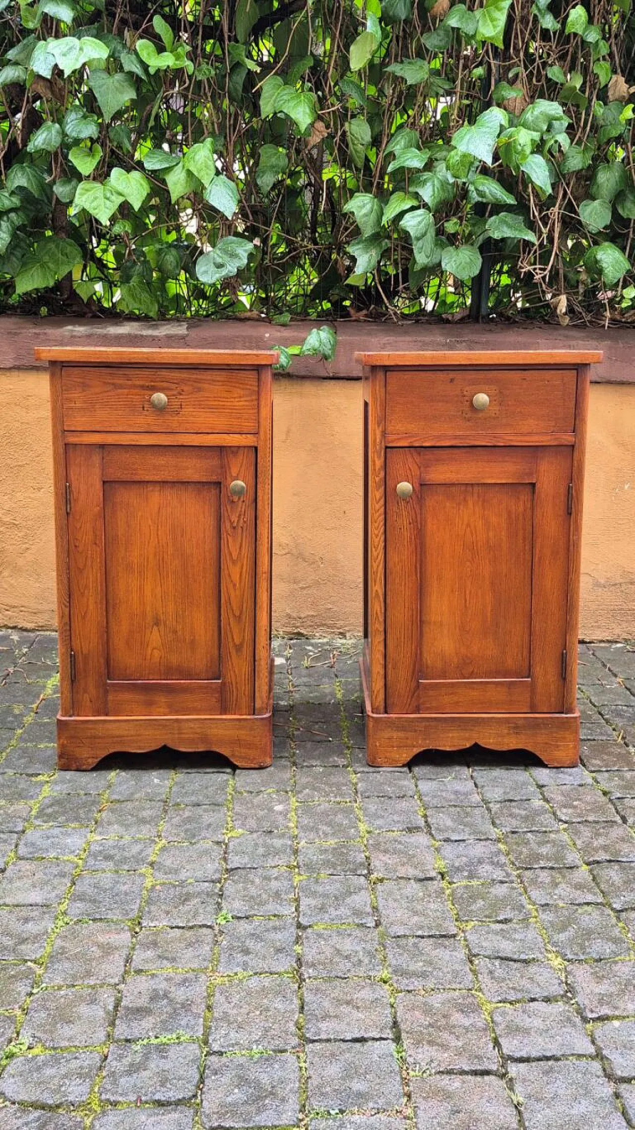 Coppia di comodini in rovere, '800 1