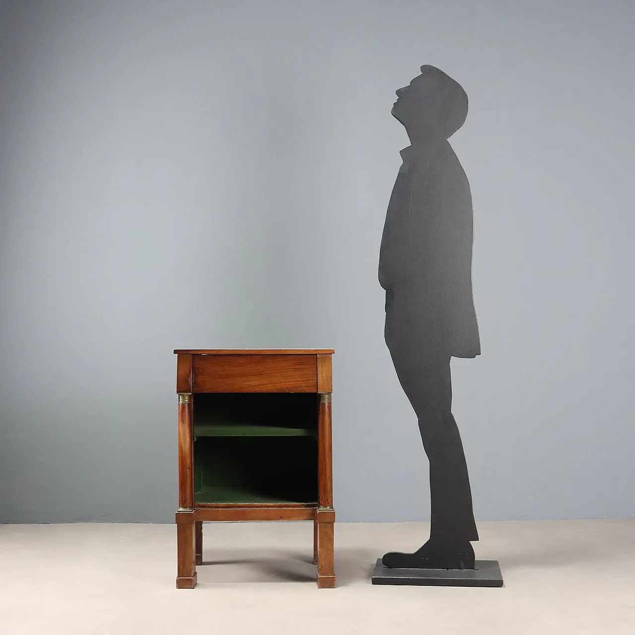 Empire bedside table in walnut, 19th century 3