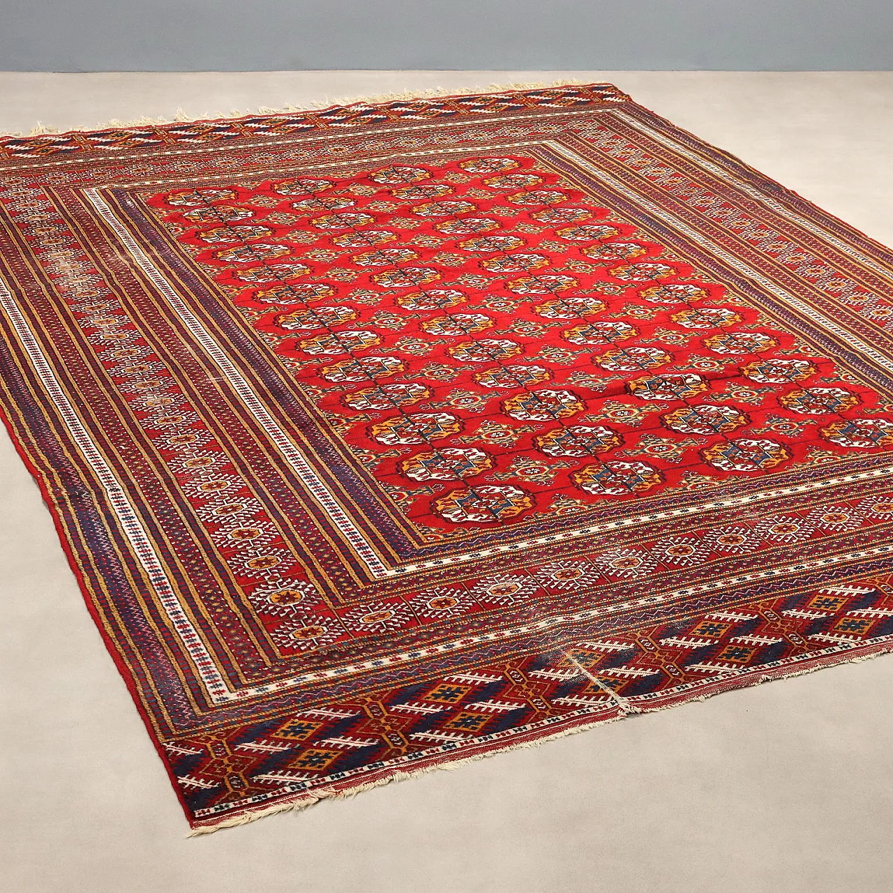 Bukhara carpet, 20th century 1