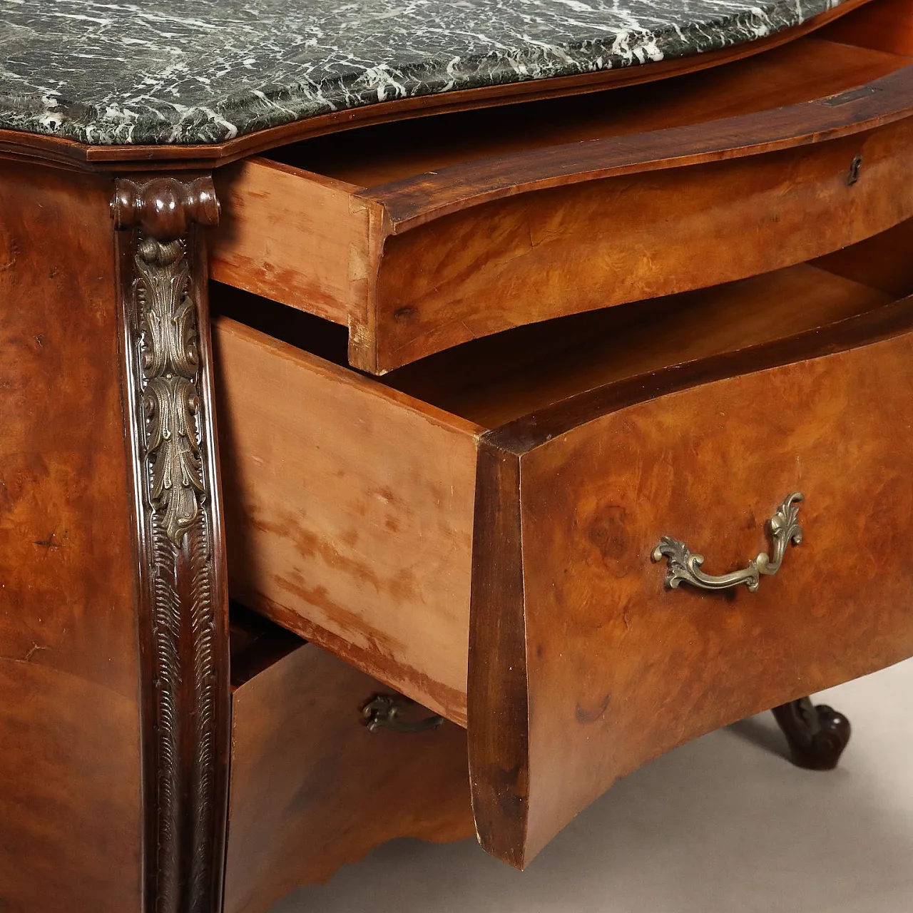 Pair of style dressers, 19th century 5