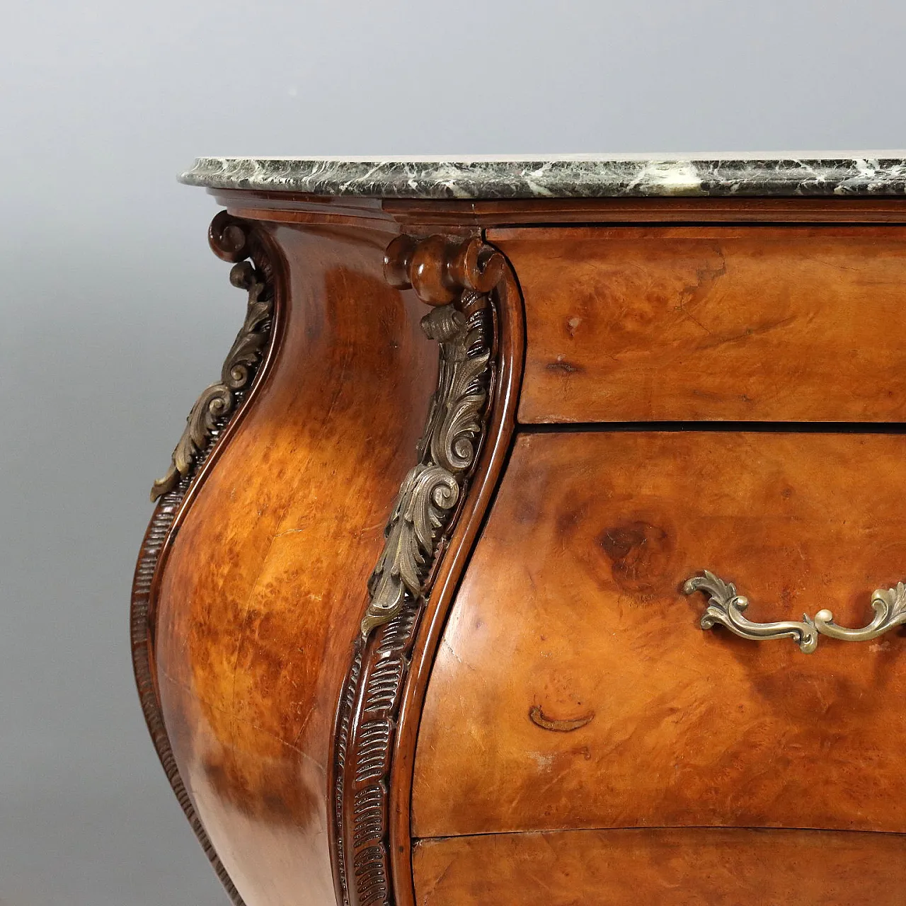 Pair of style dressers, 19th century 6